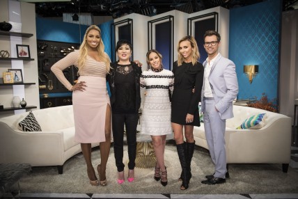 fashion police group cast shot by brandon hickman for E! jan 11 2016