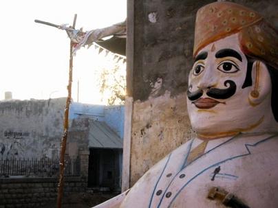 india7_r.jpg